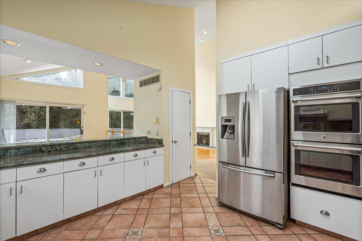 #14 photo, 8 Fiddler Crab Trail, מחוז סאפוק Westhampton , NY 11977