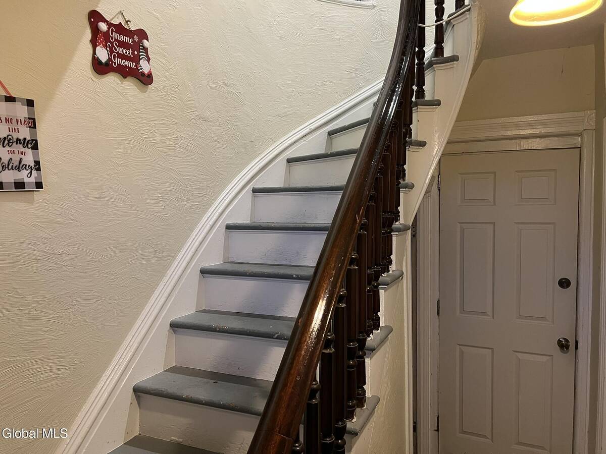 #11 photo, 36 112th Street, Troy , NY 12182