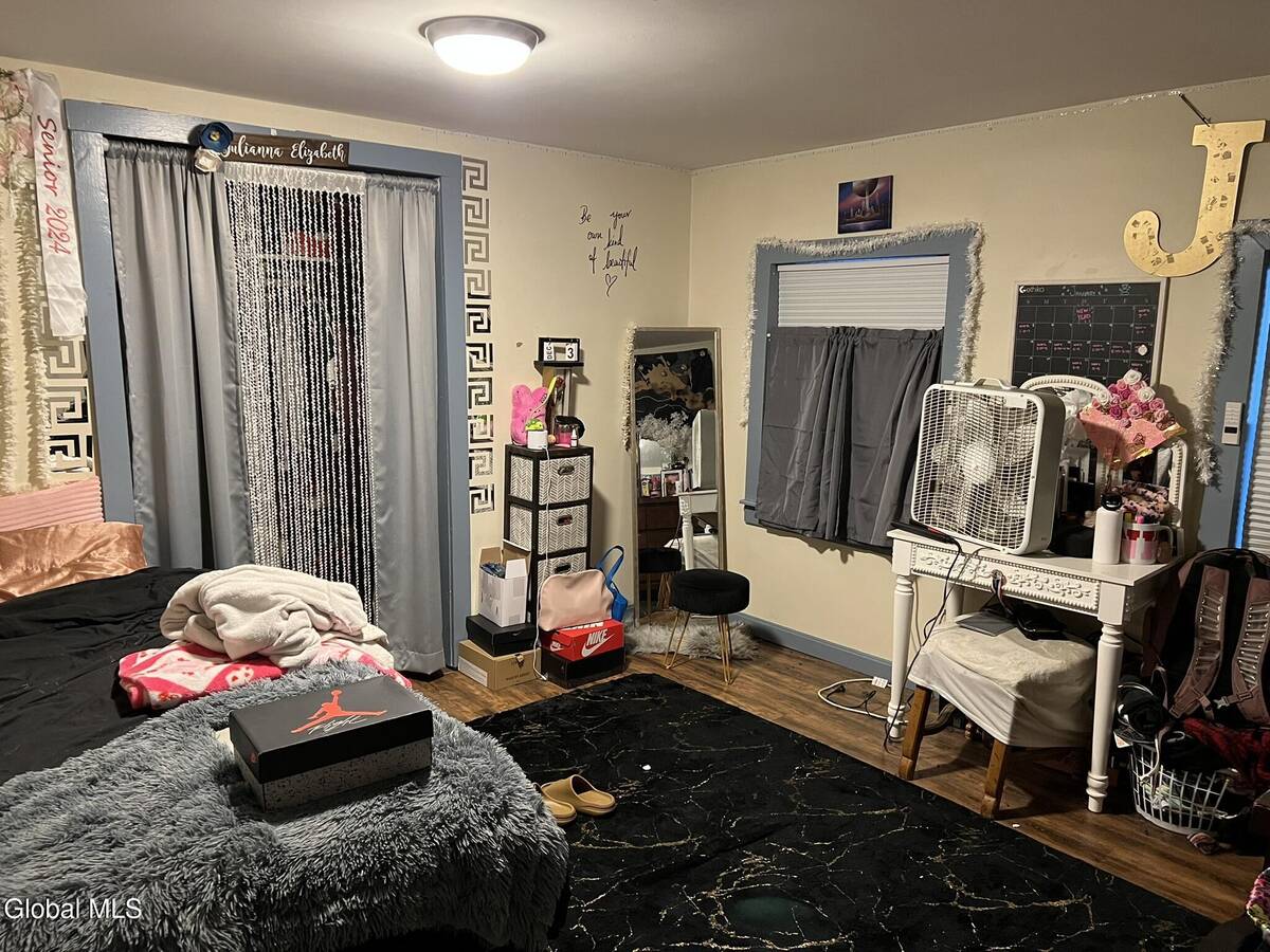 #20 photo, 36 112th Street, Troy , NY 12182