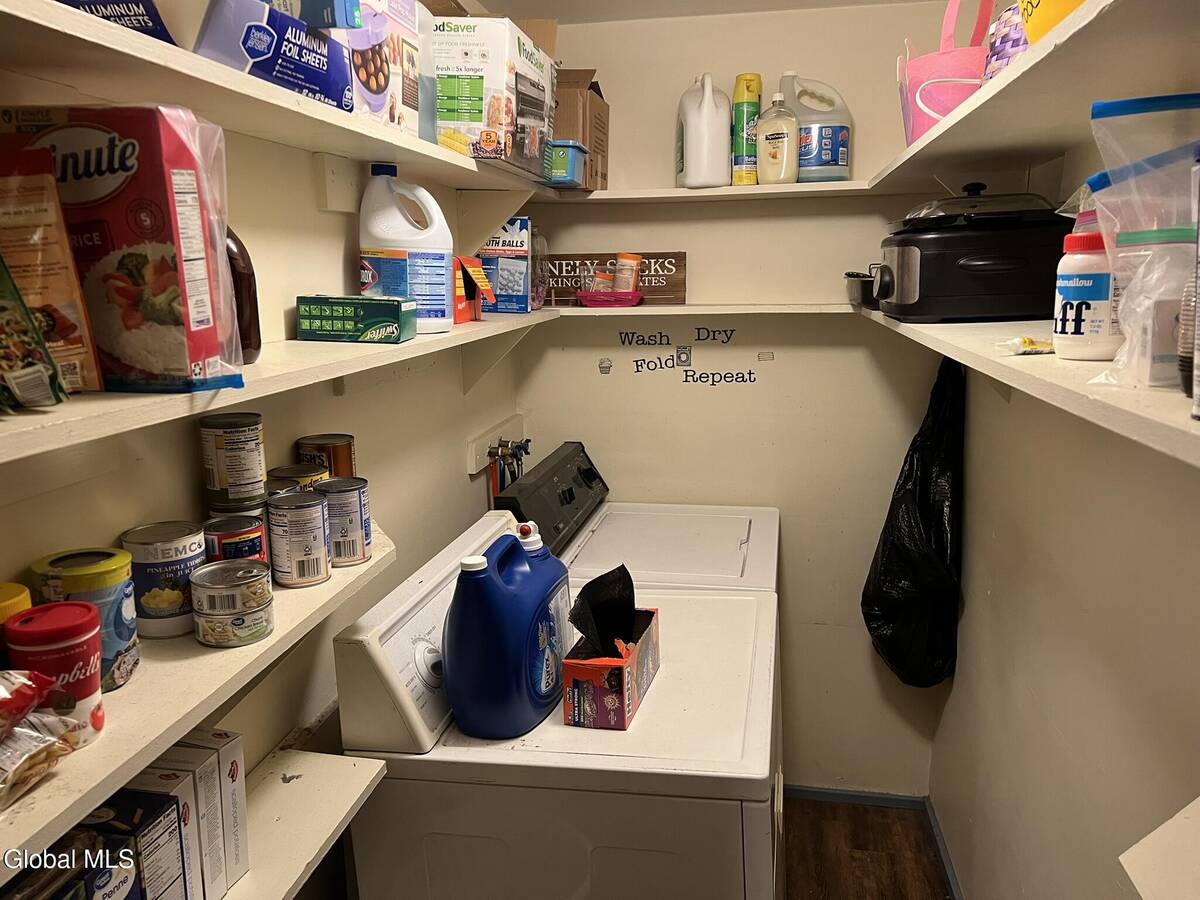 #22 photo, 36 112th Street, Troy , NY 12182