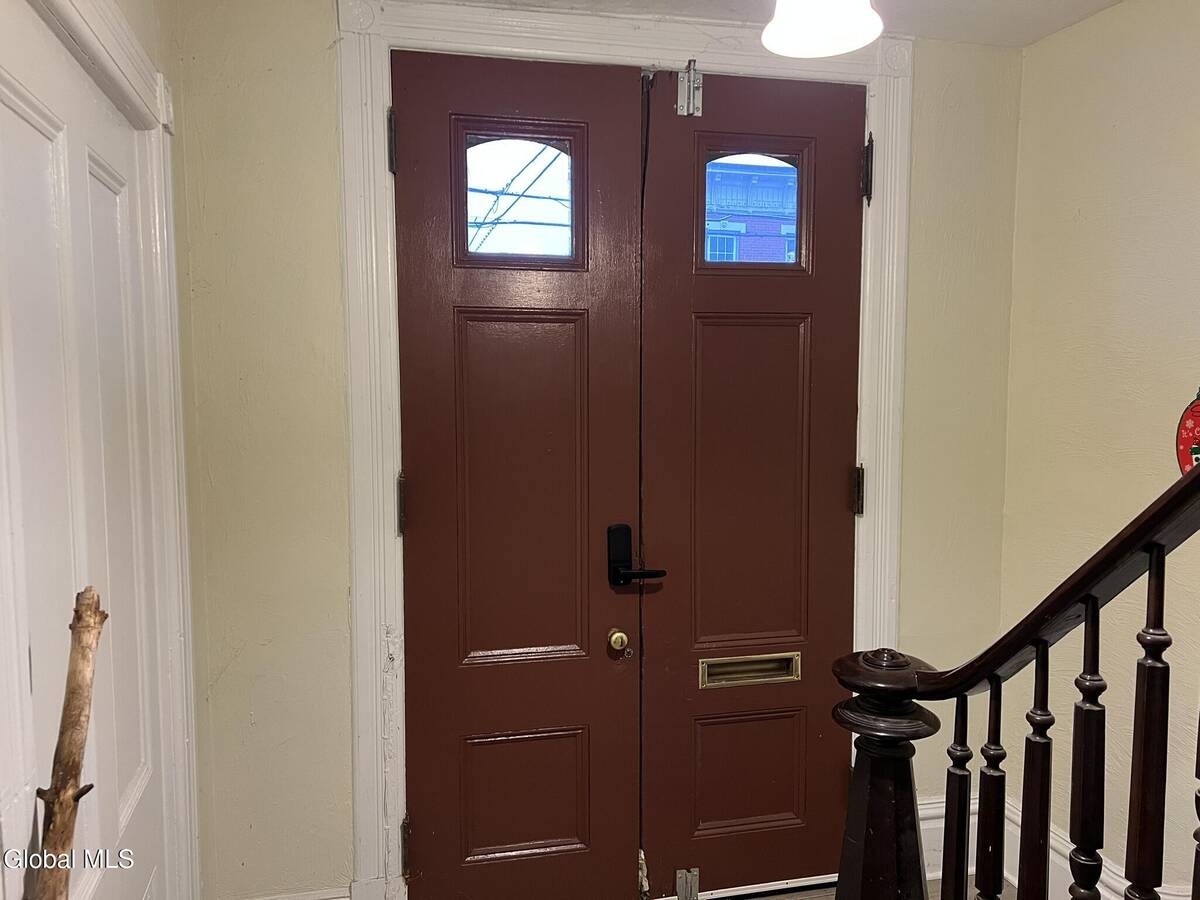 #4 photo, 36 112th Street, Troy , NY 12182