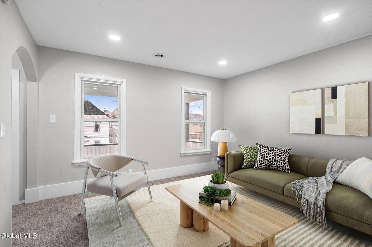 #19 photo, 1331 Hodgson Street, Schenectady , NY 12303