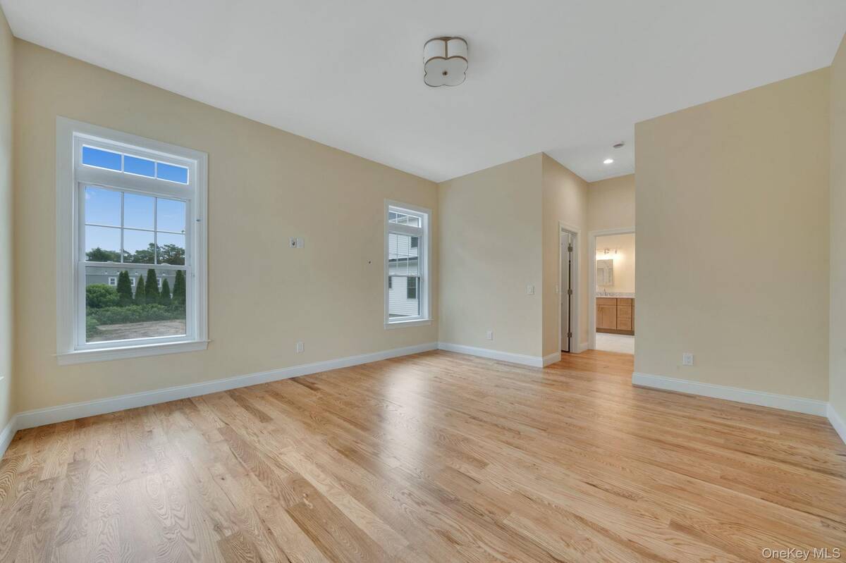 #17 photo, NC Pine Street, Port Jefferson , NY 11776