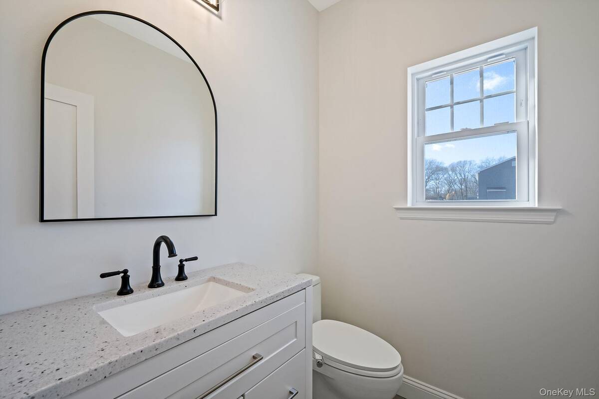 #18 photo, NC Pine Street, Port Jefferson Station , NY 11776