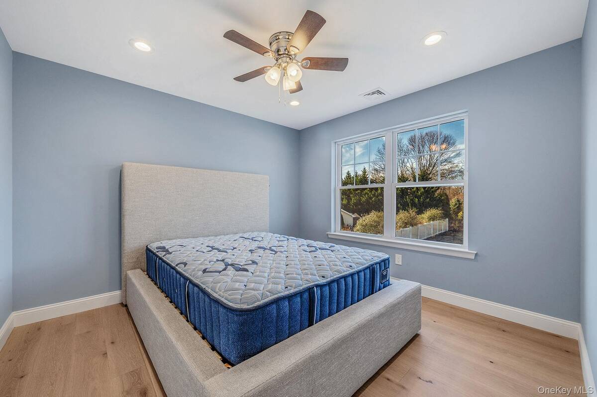 #29 photo, NC Pine Street, Port Jefferson Station , NY 11776