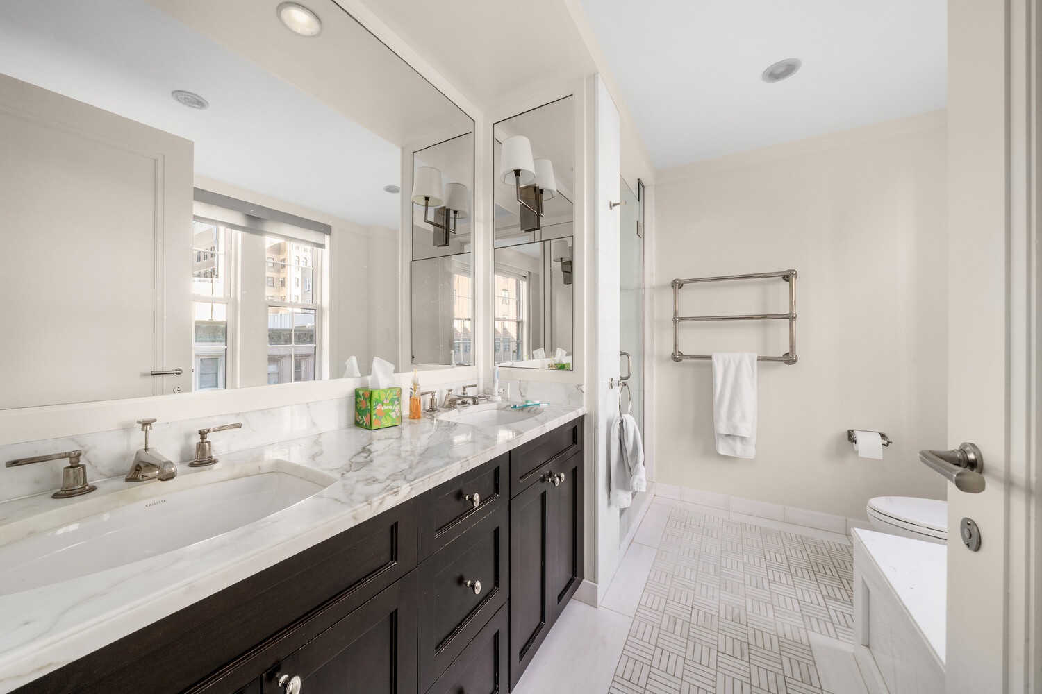 #10 photo, New York City, 맨해튼 Lenox Hill , NY 10065