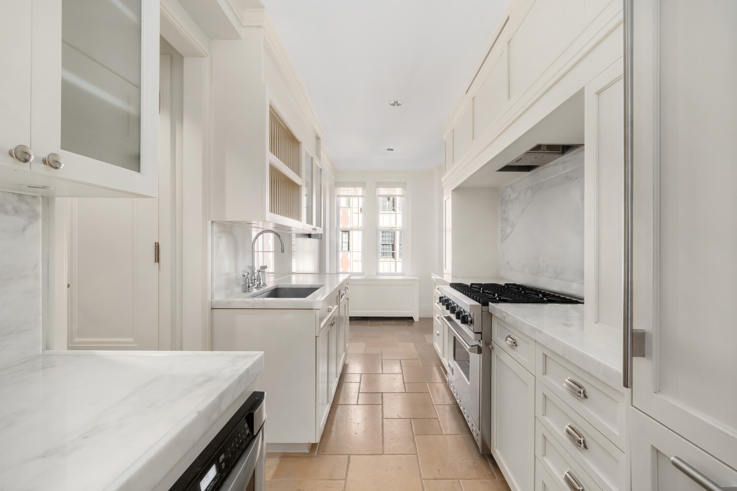 #12 photo, New York City, 맨해튼 Lenox Hill , NY 10065