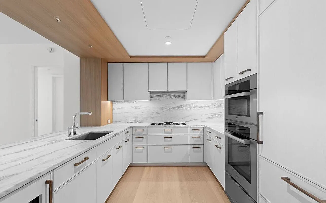 #5 photo, 50 W 66TH Street, Lincoln Square , NY 10023