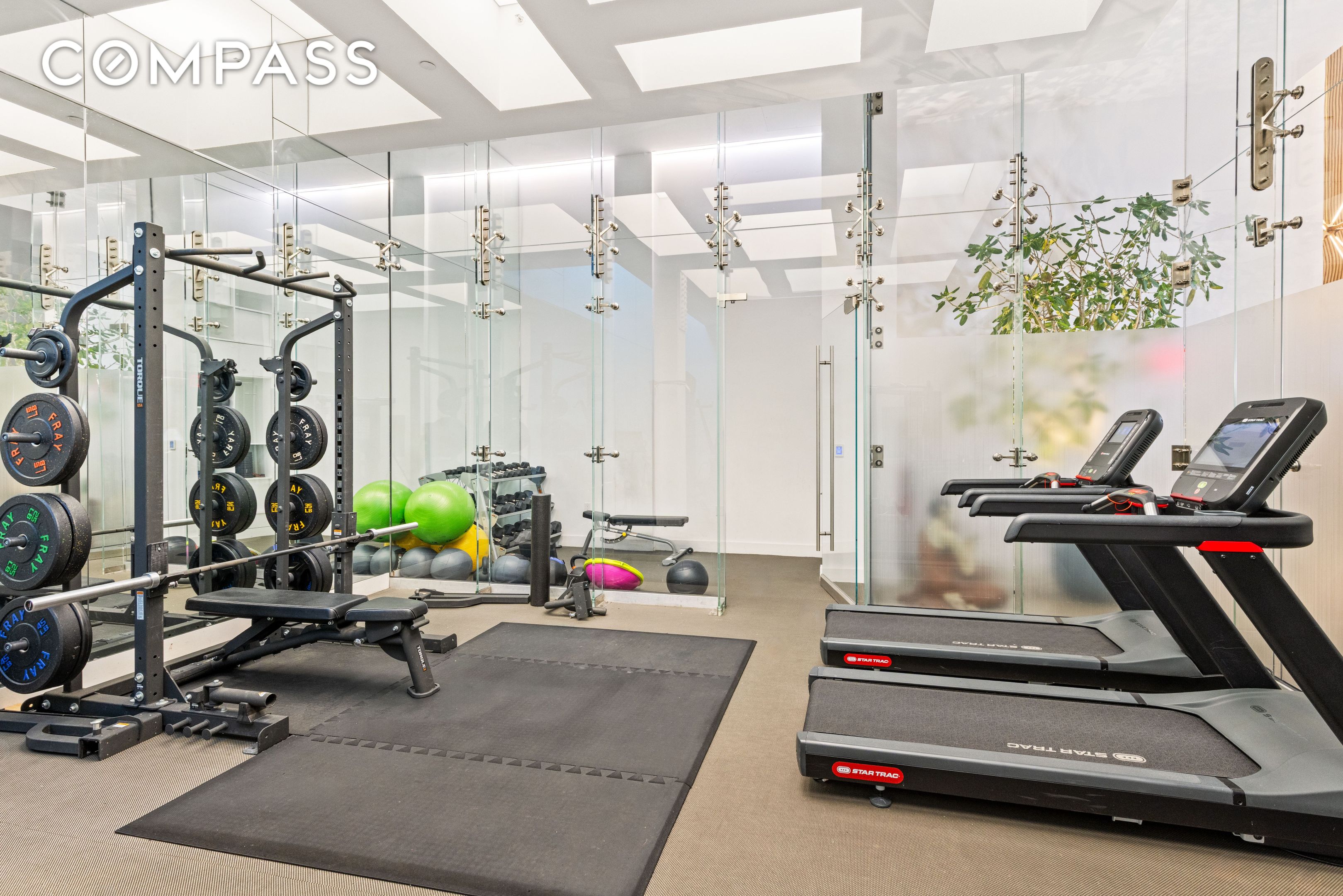 #20 photo, 100 Norfolk Street, 曼哈頓 下东城 Lower East Side , NY 10002