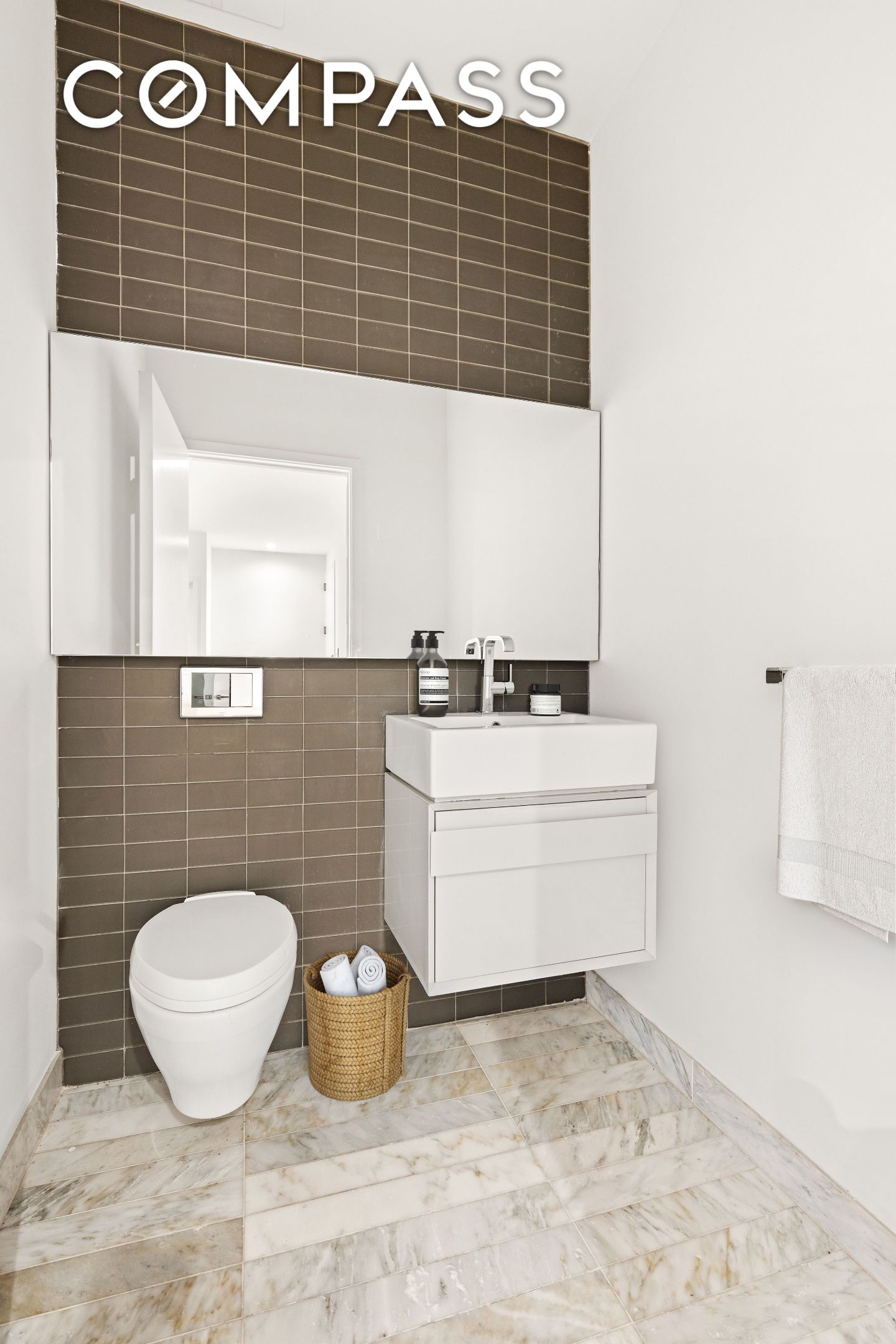 #9 photo, 100 Norfolk Street, 曼哈頓 下东城 Lower East Side , NY 10002