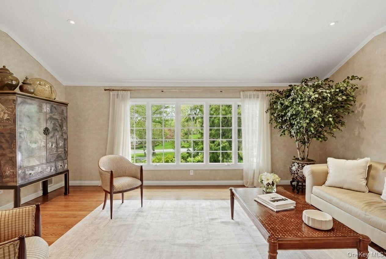 #3 photo, 10 Oriole Place, 纽约州 Rye Brook , NY 10573