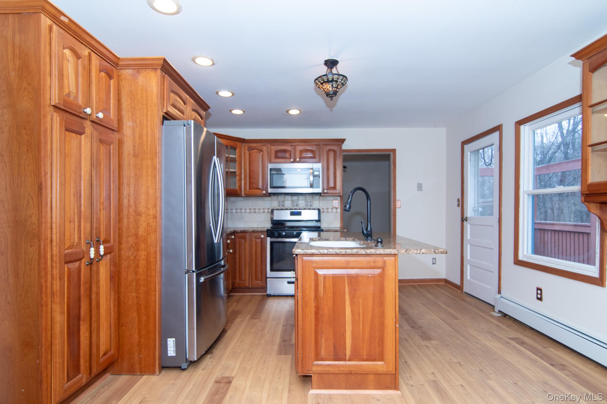 #7 photo, 172 Farmingdale Road, Blooming Grove , NY 10914