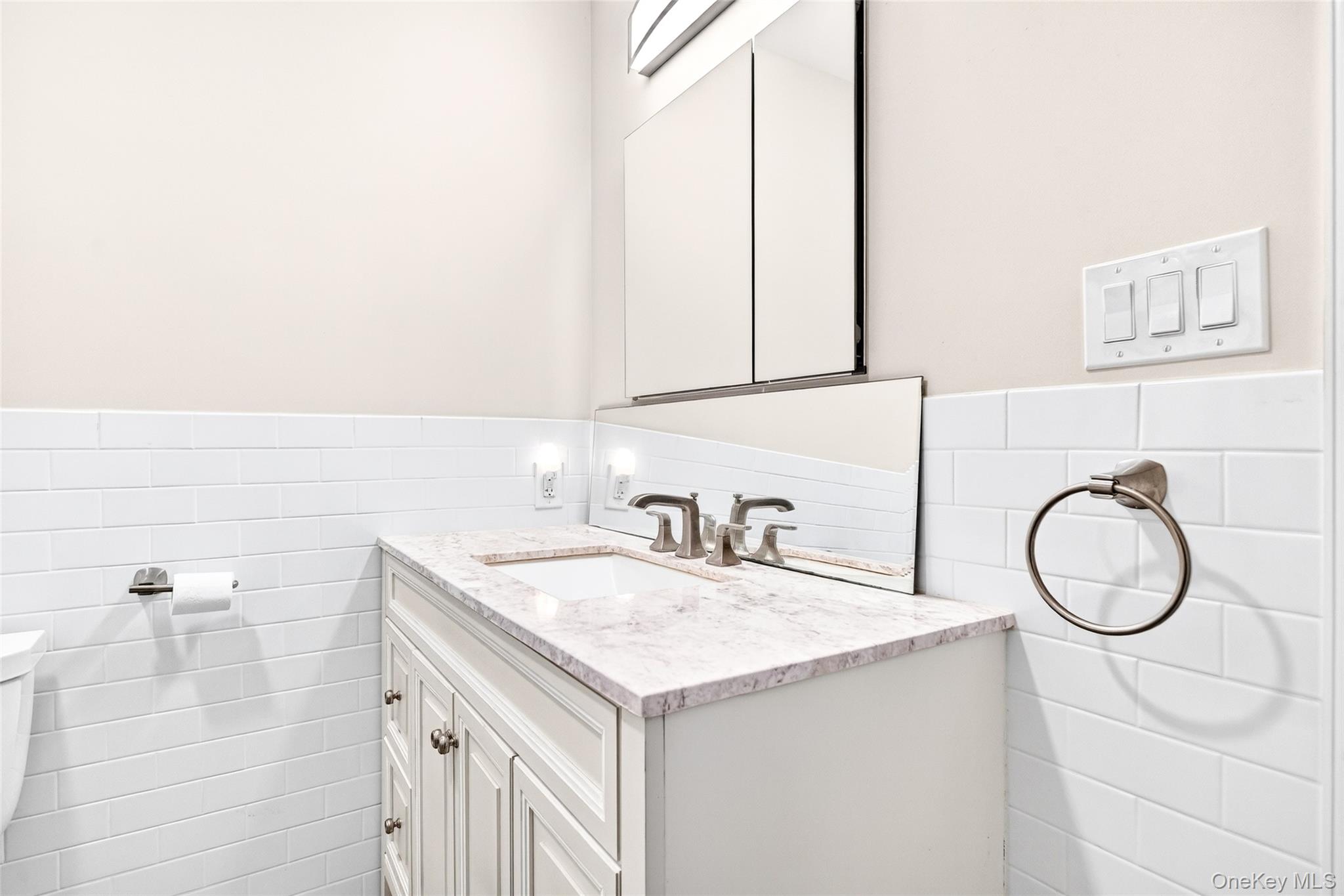 #17 photo, 106 Wellford Road, White Plains , NY 10607