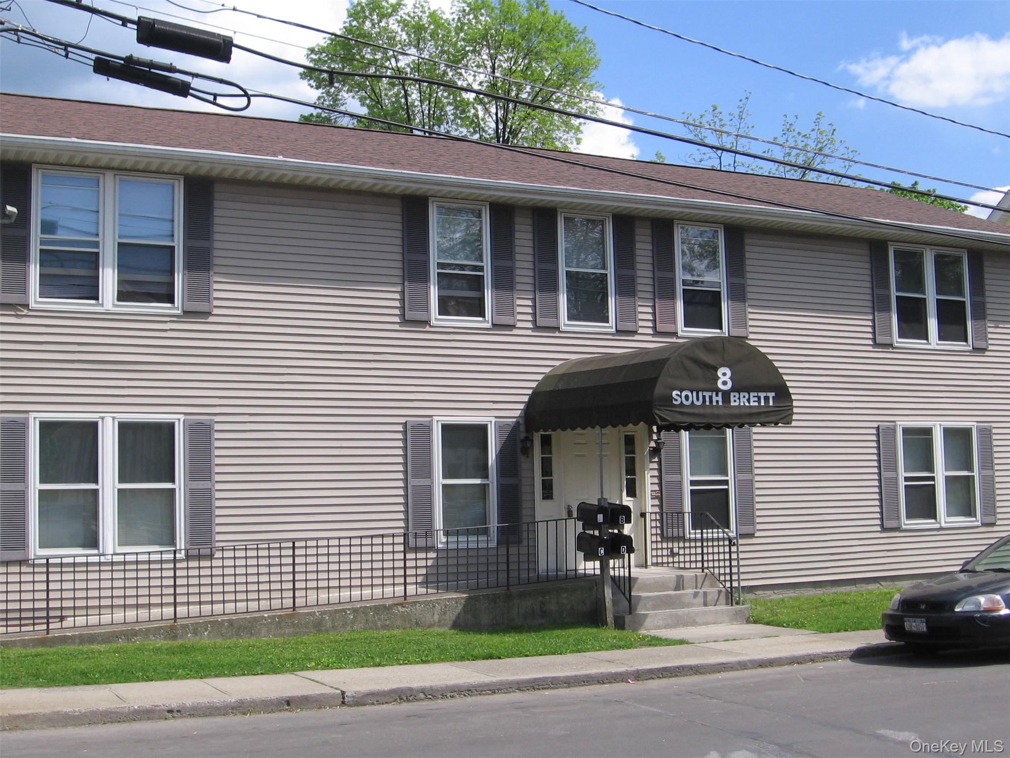 #1 photo, 8 South Brett Street, Beacon , NY 12508