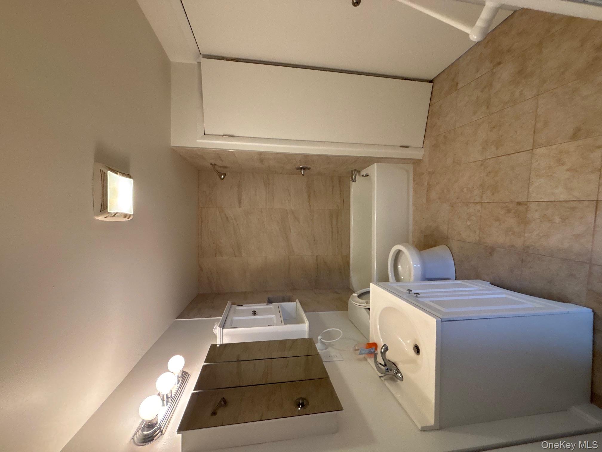 #6 photo, 8 South Brett Street, Beacon , NY 12508