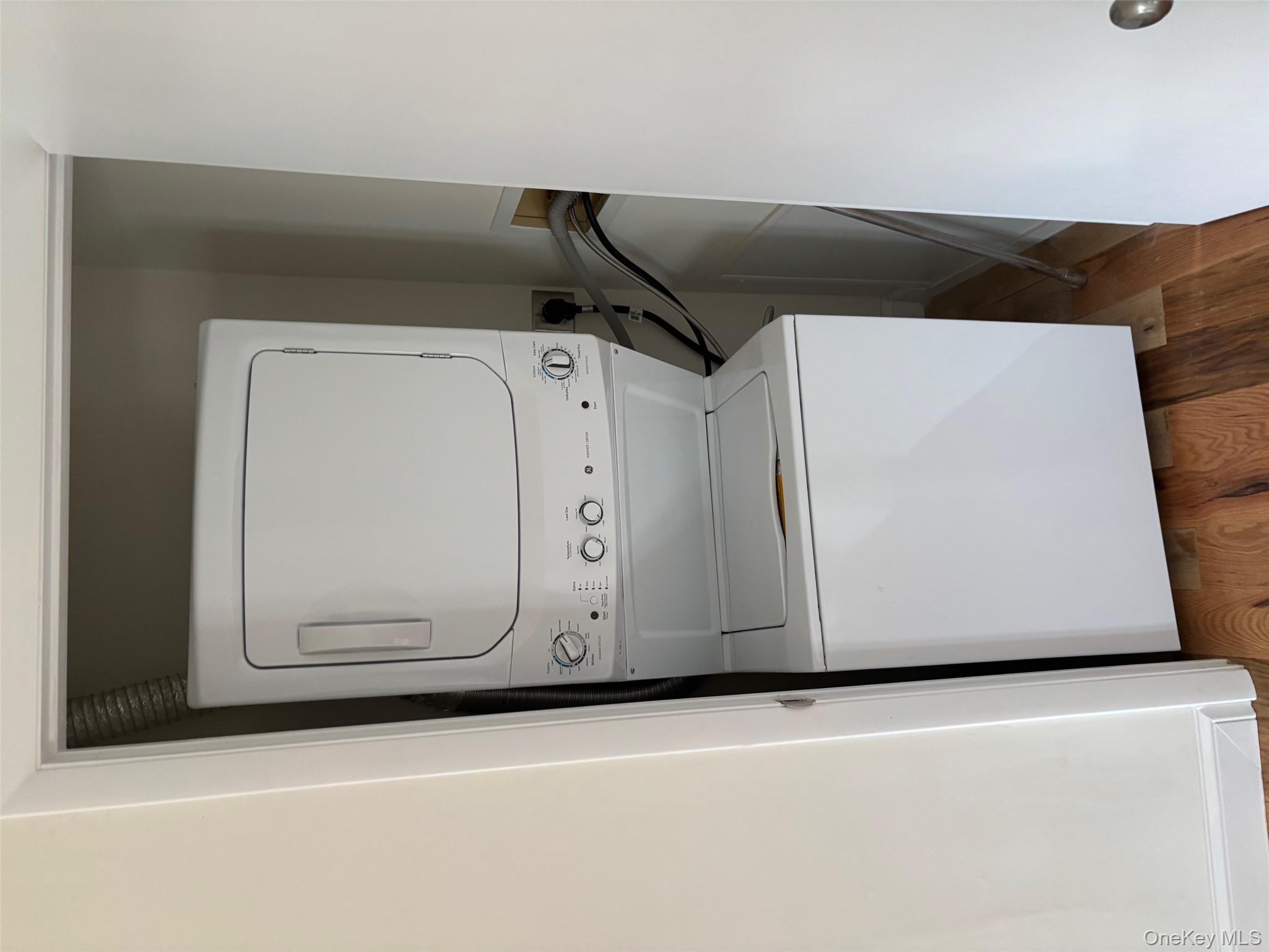 #9 photo, 8 South Brett Street, Beacon , NY 12508