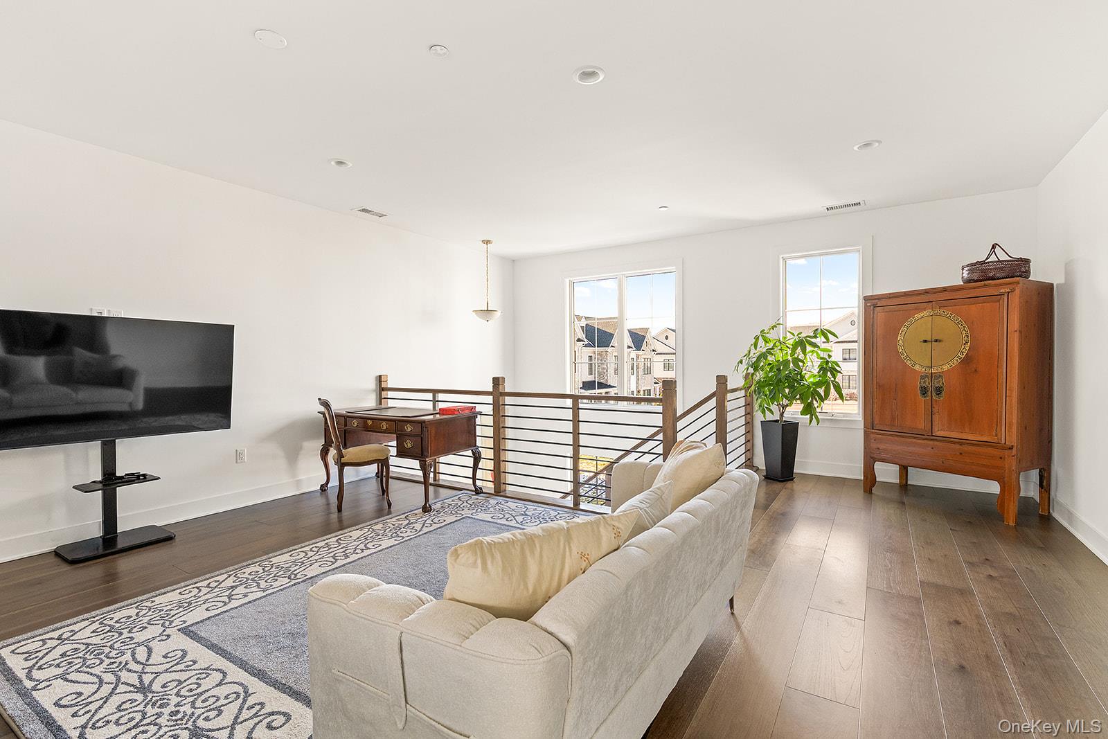 #7 photo, 26 Wallace Way, Chappaqua , NY 10514