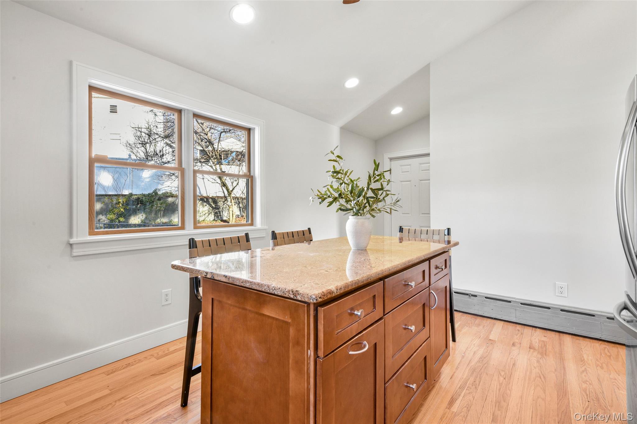 #16 photo, 103 Old White Plains Road, Tarrytown , NY 10591