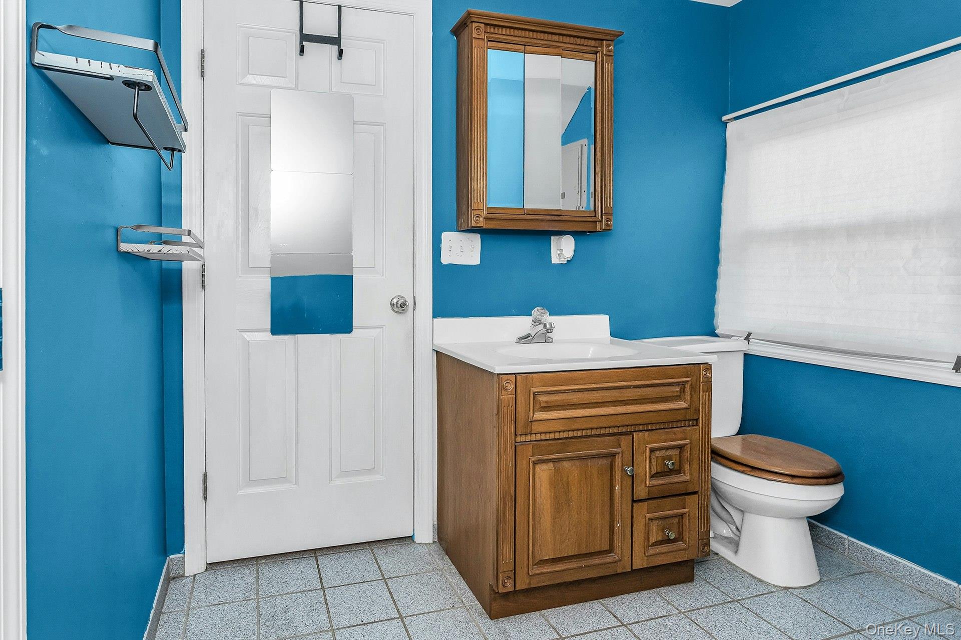 #15 photo, 45 Chase Lane, Нассау ‖ Levittown , NY 11756