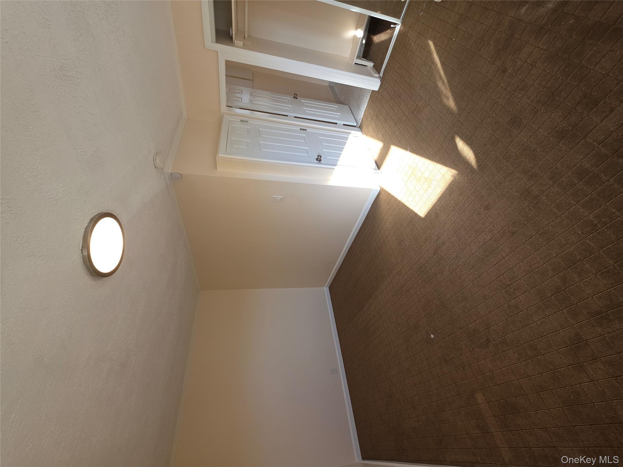 #11 photo, 1075 Harrison Street, Нассау ‖ Uniondale , NY 11553