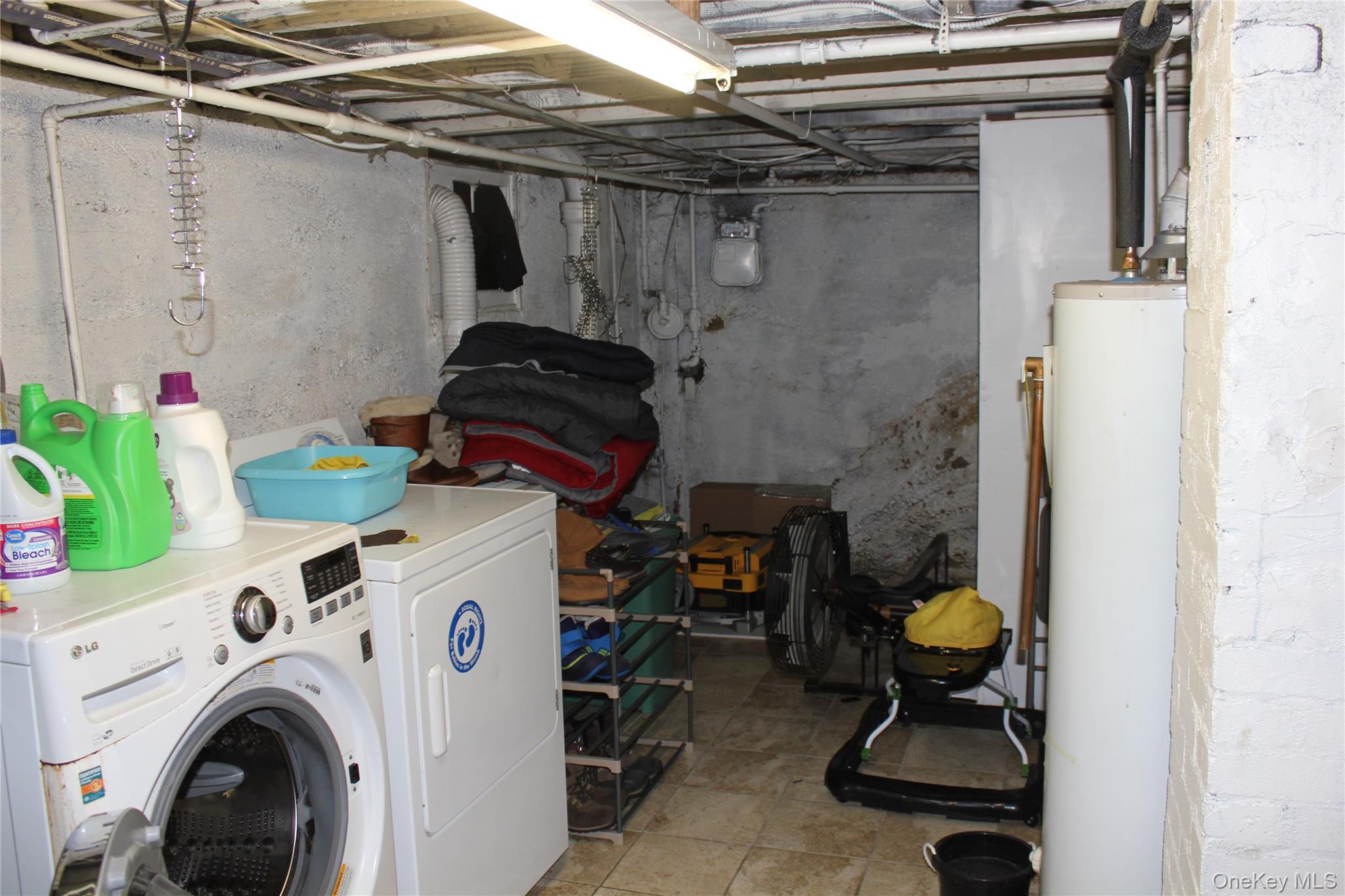 #14 photo, 1075 Harrison Street, Нассау ‖ Uniondale , NY 11553