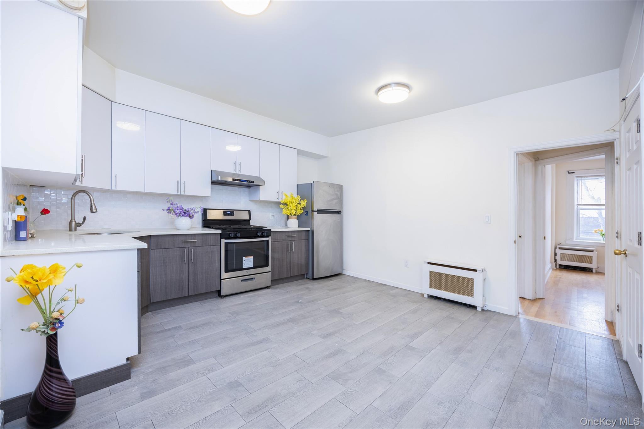 #5 photo, 37-46 83rd Street, Jackson Heights , NY 11372