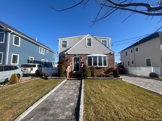 #1 photo, 382 Pennsylvania Avenue, Нассау ‖ Mineola , NY 11501