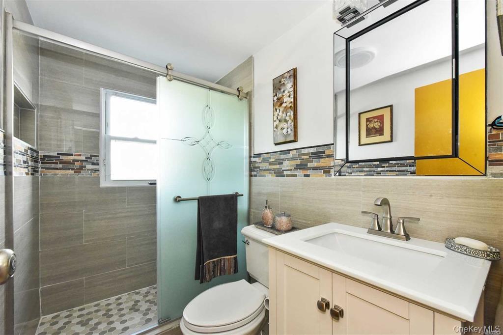 #10 photo, 382 Pennsylvania Avenue, Нассау ‖ Mineola , NY 11501