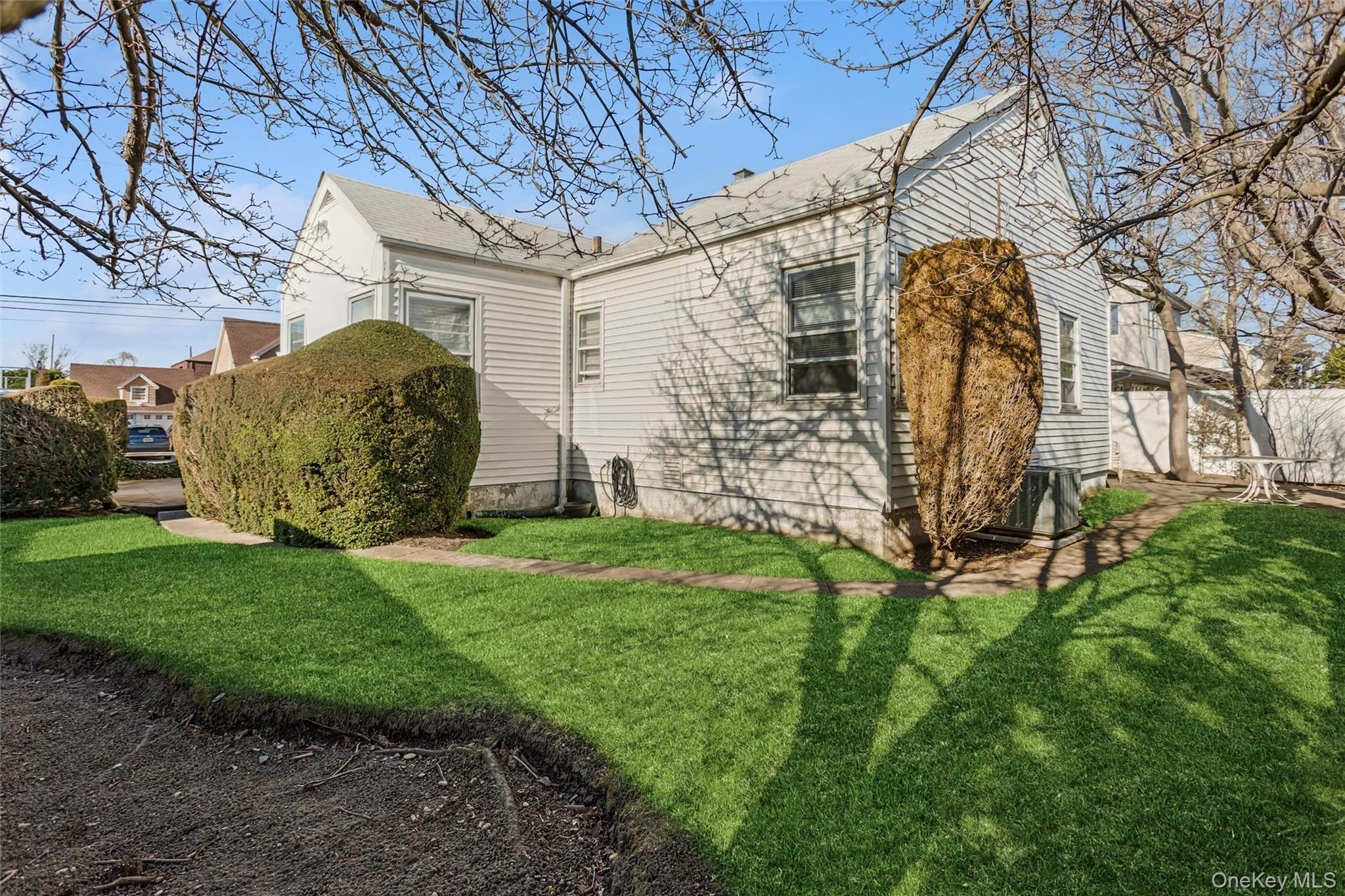 #18 photo, 122 Broome Avenue, מחוז נסאו Atlantic Beach , NY 11509