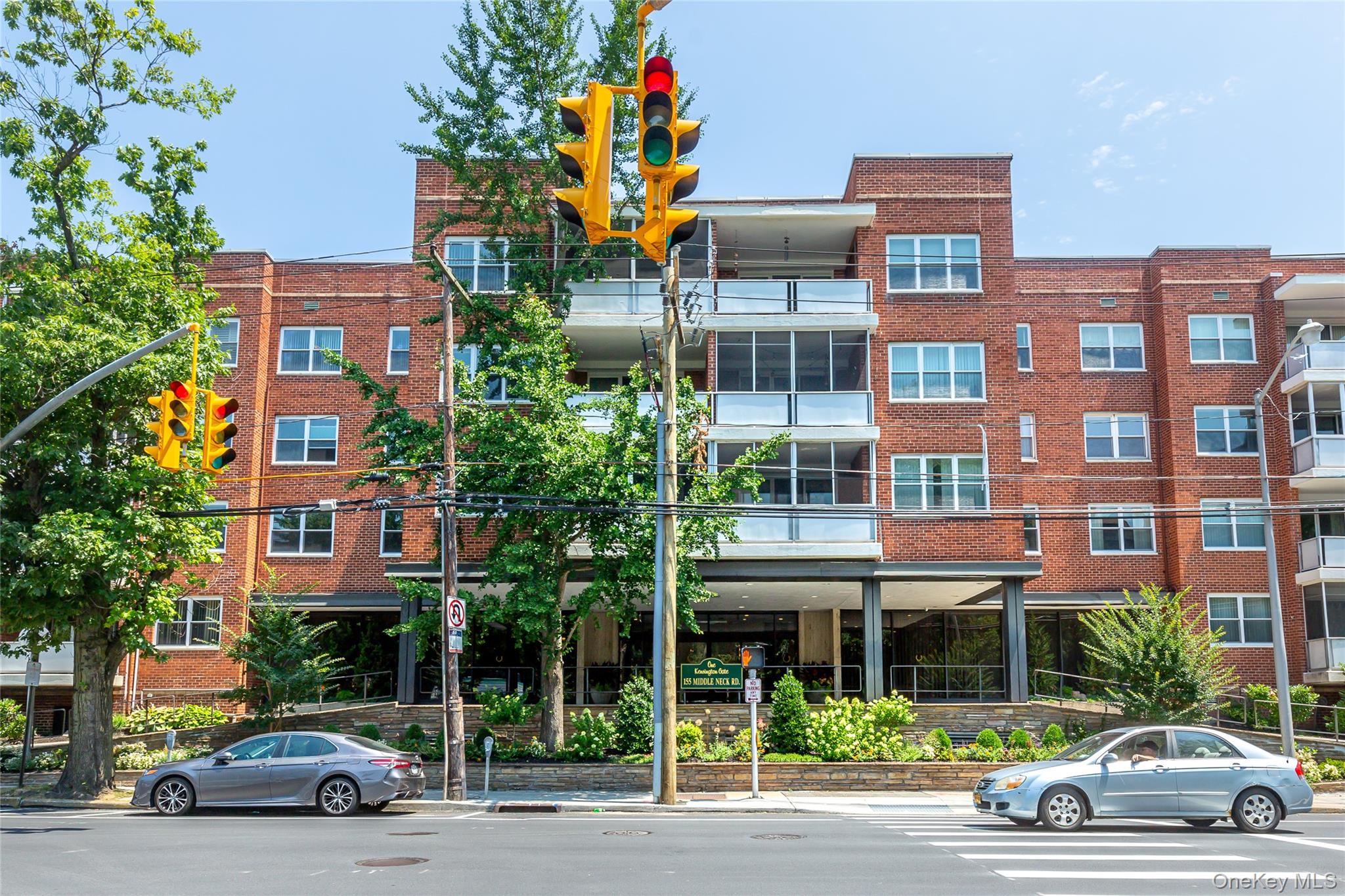 #16 photo, 1 KENSINGTON GATE, Great Neck , NY 11021