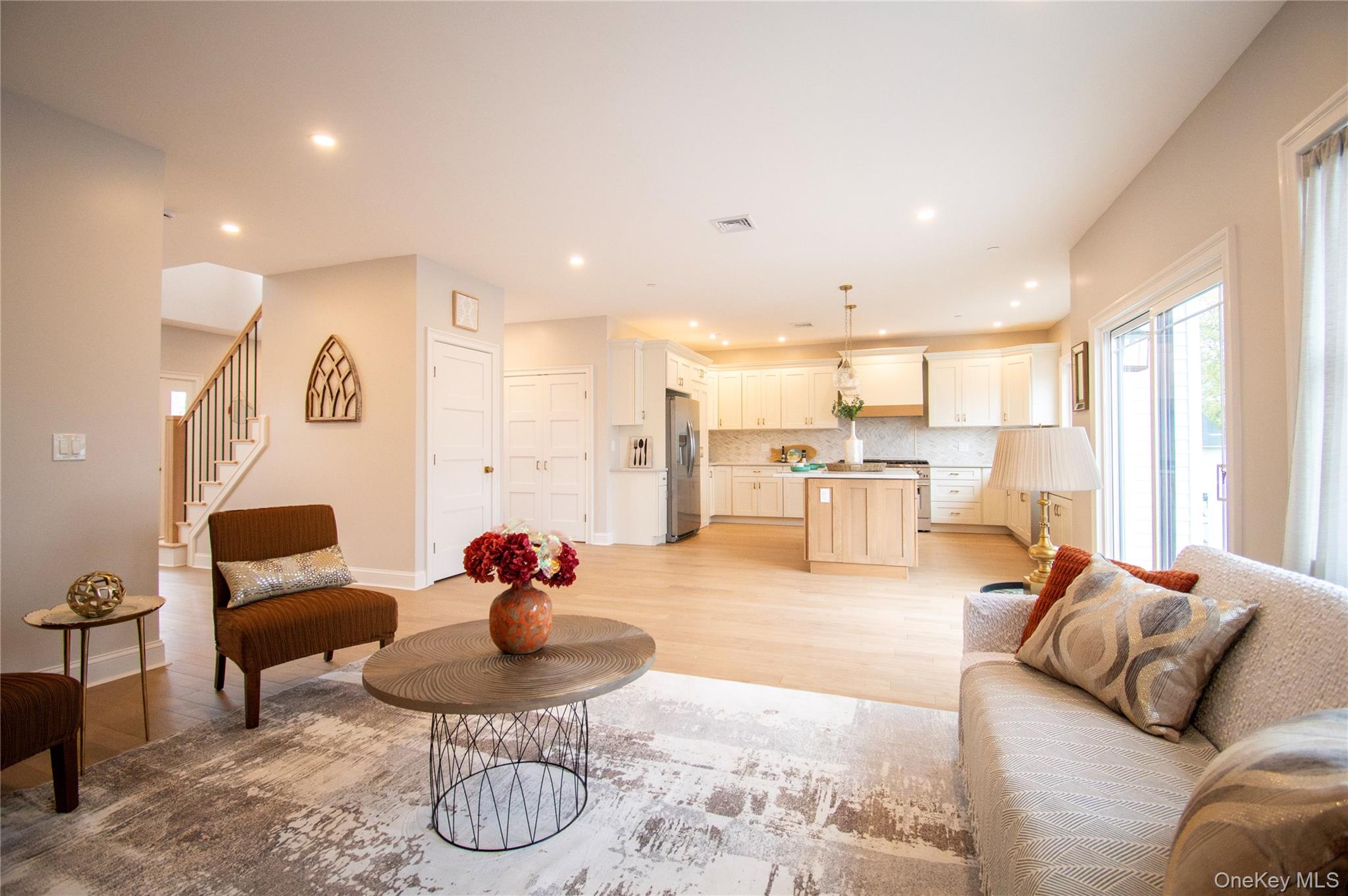 #2 photo, 3004 Harbor Street, 롱 아일랜드 Baldwin , NY 11510