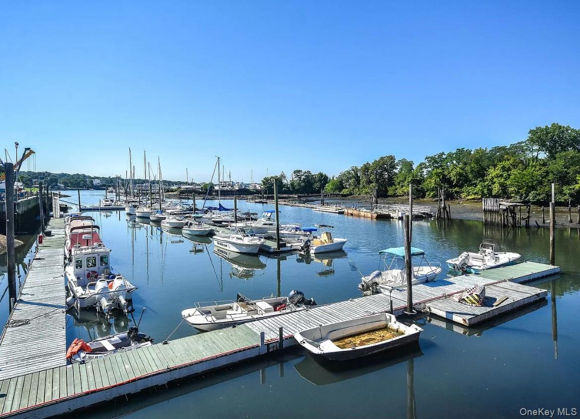 #3 photo, 7809 Shore, नासाउ काउंटी Port Washington , NY 11050