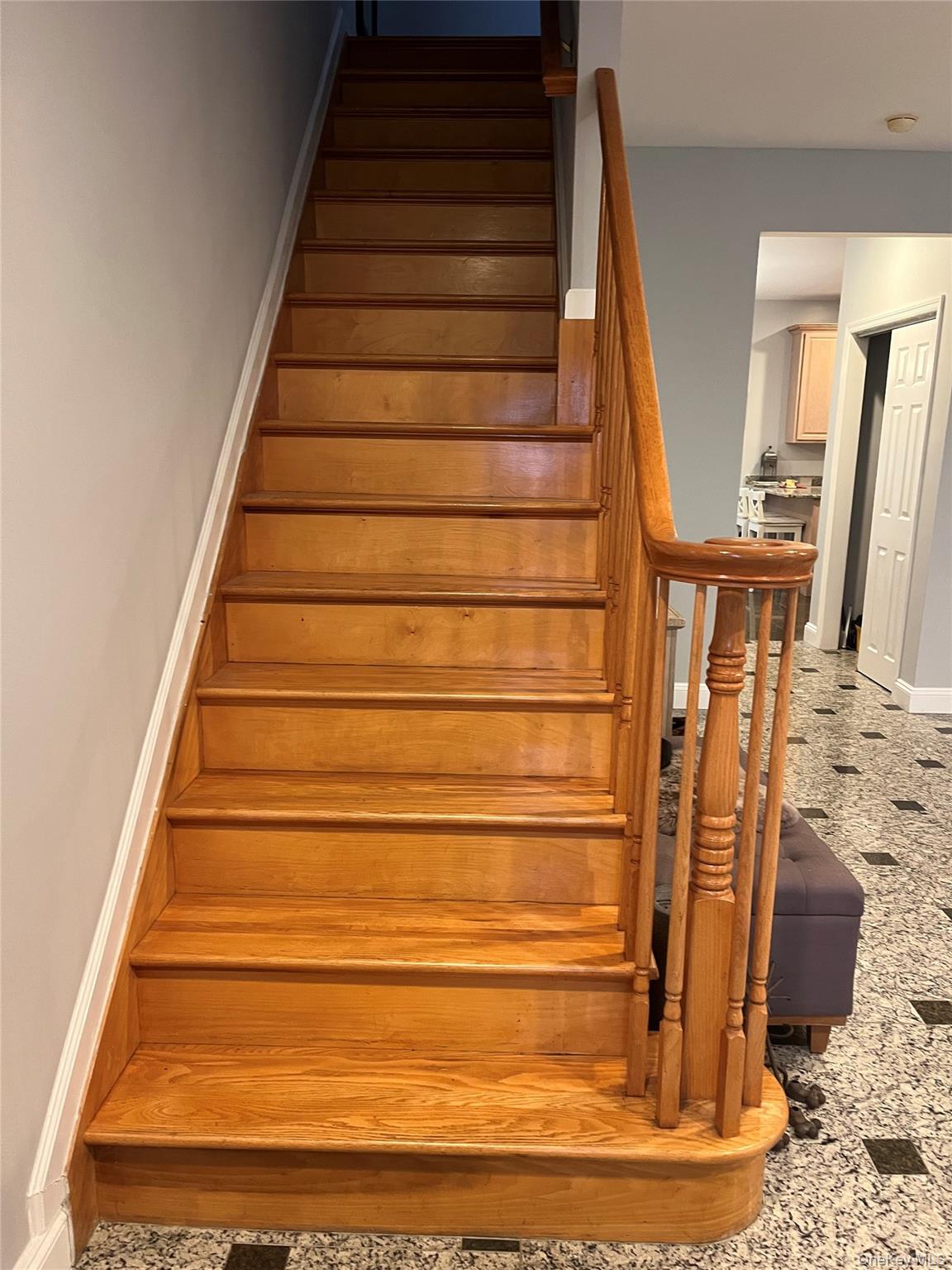 #8 photo, 7809 Shore Road, Port Washington , NY 11050