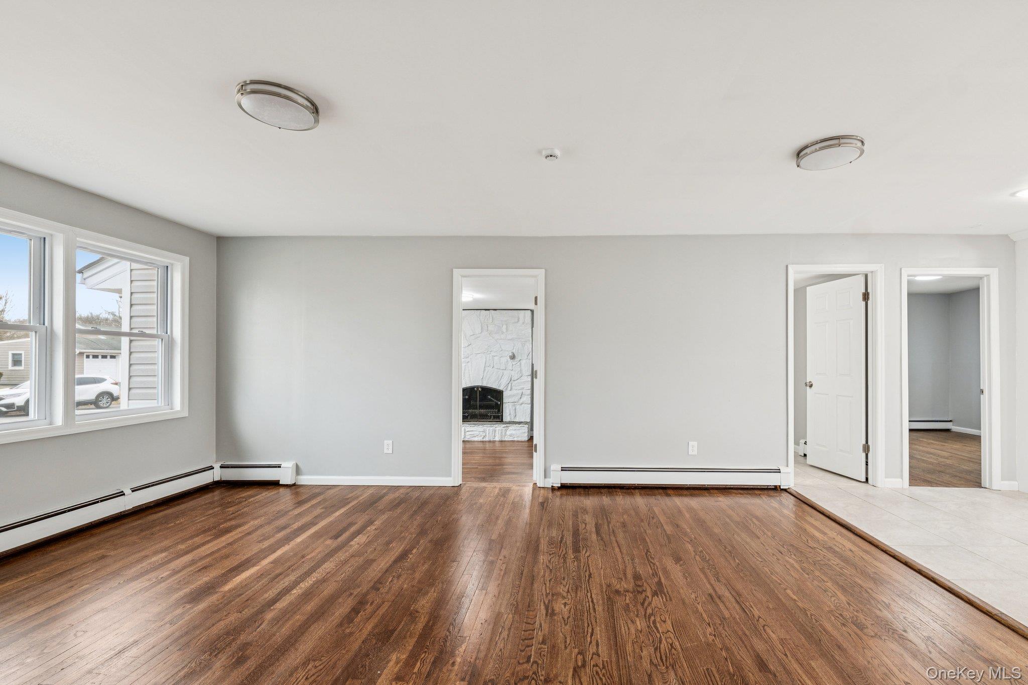 #20 photo, 1354 Brooklyn Boulevard, מחוז סאפוק Bay Shore , NY 11706