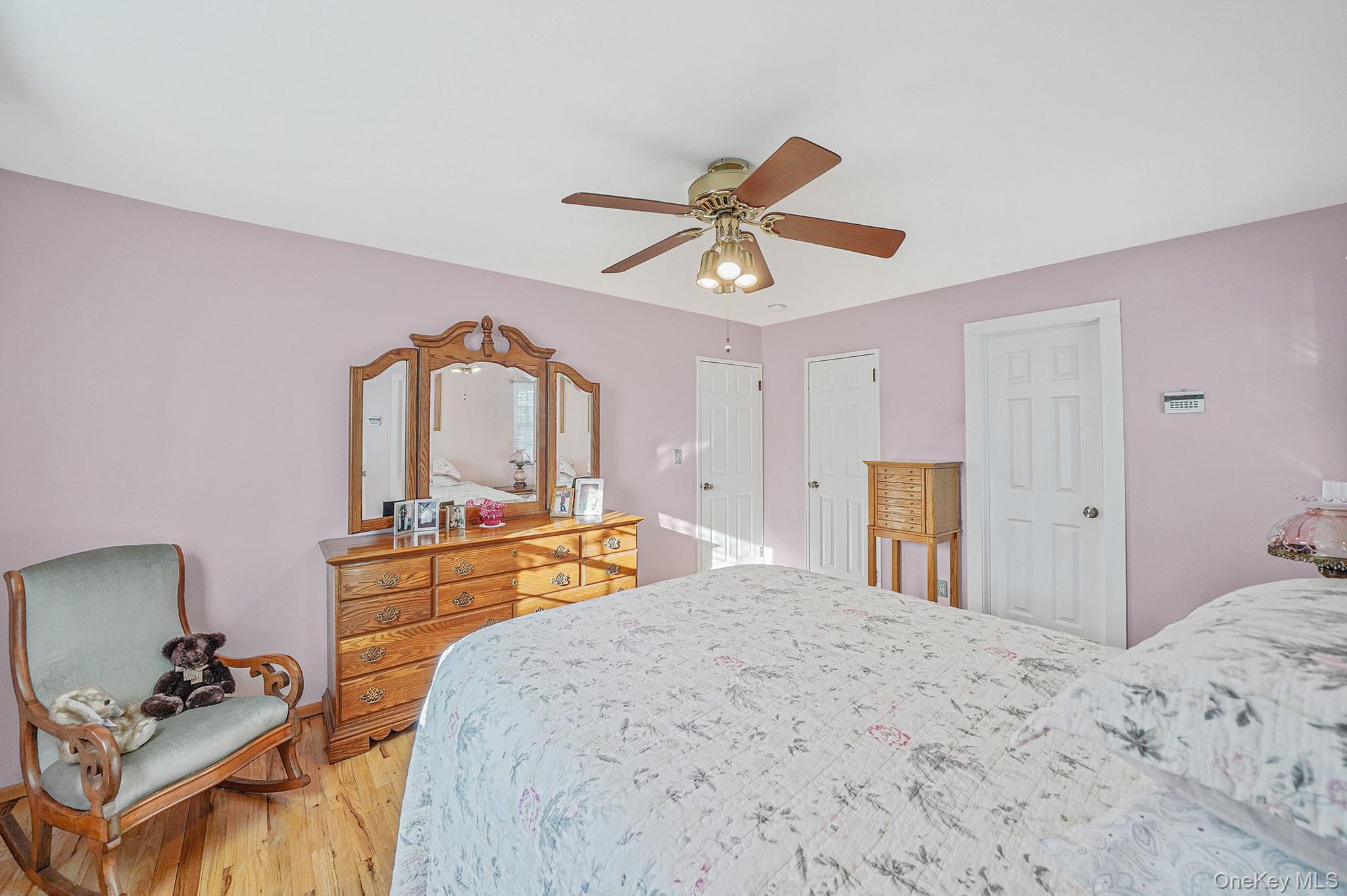 #16 photo, 263 Keswick Drive, 롱 아일랜드 East Islip , NY 11730