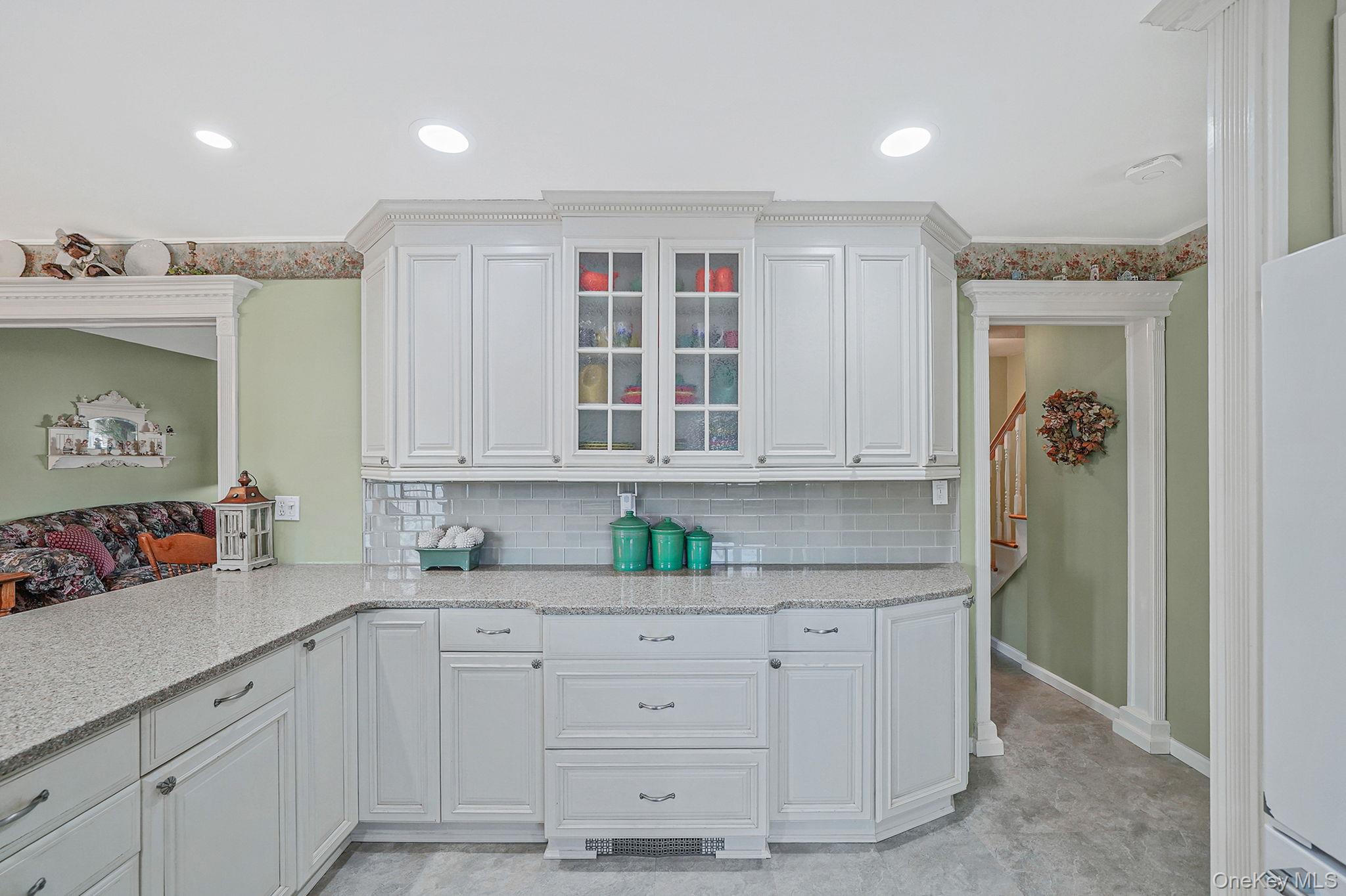 #9 photo, 263 Keswick Drive, 롱 아일랜드 East Islip , NY 11730