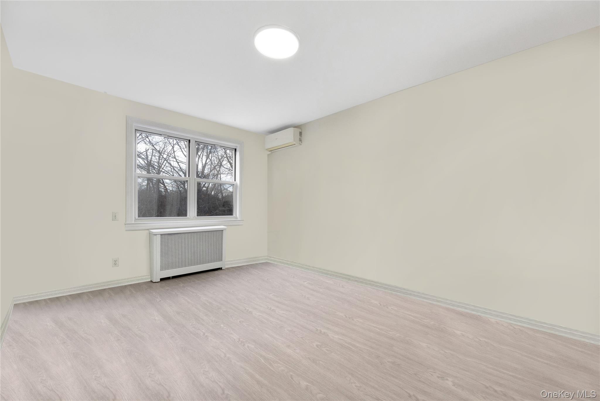 #12 photo, 68-36 Selfridge Street, Forest Hills , NY 11375