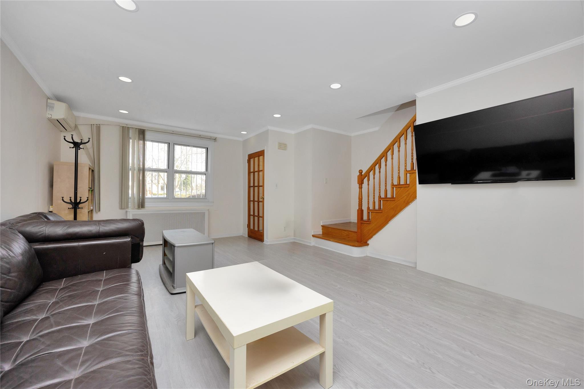 #7 photo, 68-36 Selfridge Street, Forest Hills , NY 11375