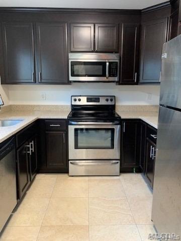 #1 photo, 235B Manorhaven Boulevard, नासाउ काउंटी Port Washington , NY 11050