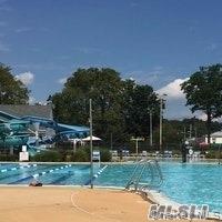 #4 photo, 235B Manorhaven Boulevard, नासाउ काउंटी Port Washington , NY 11050