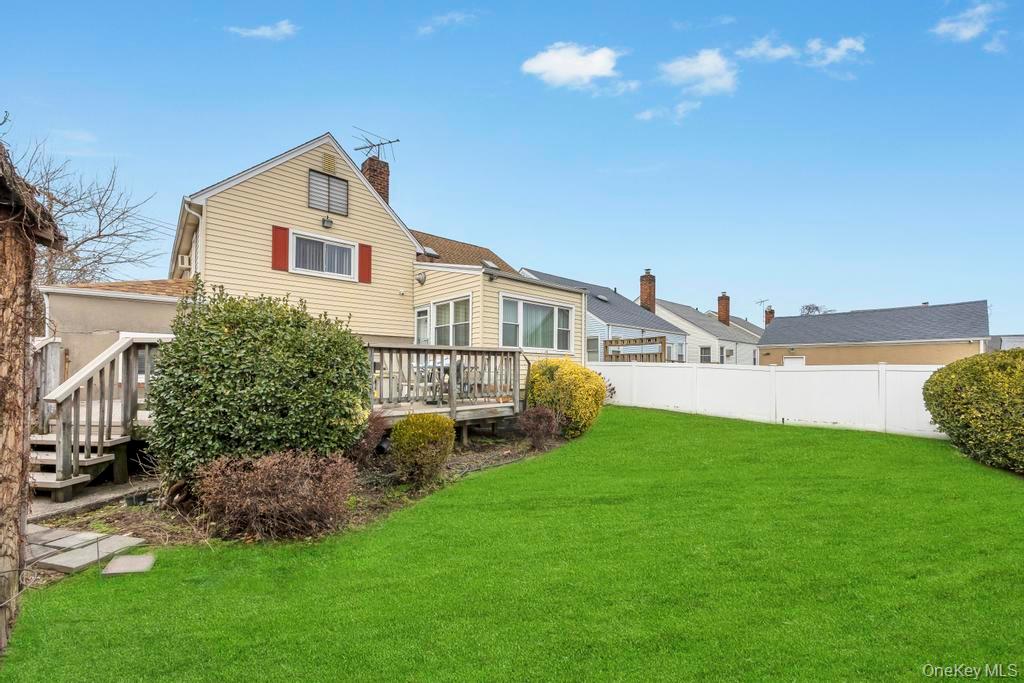 #6 photo, 7 N Terrace Place, नासाउ काउंटी Valley Stream , NY 11580