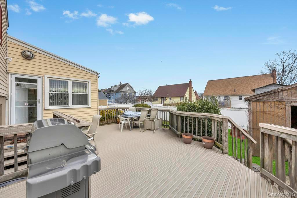 #7 photo, 7 N Terrace Place, नासाउ काउंटी Valley Stream , NY 11580