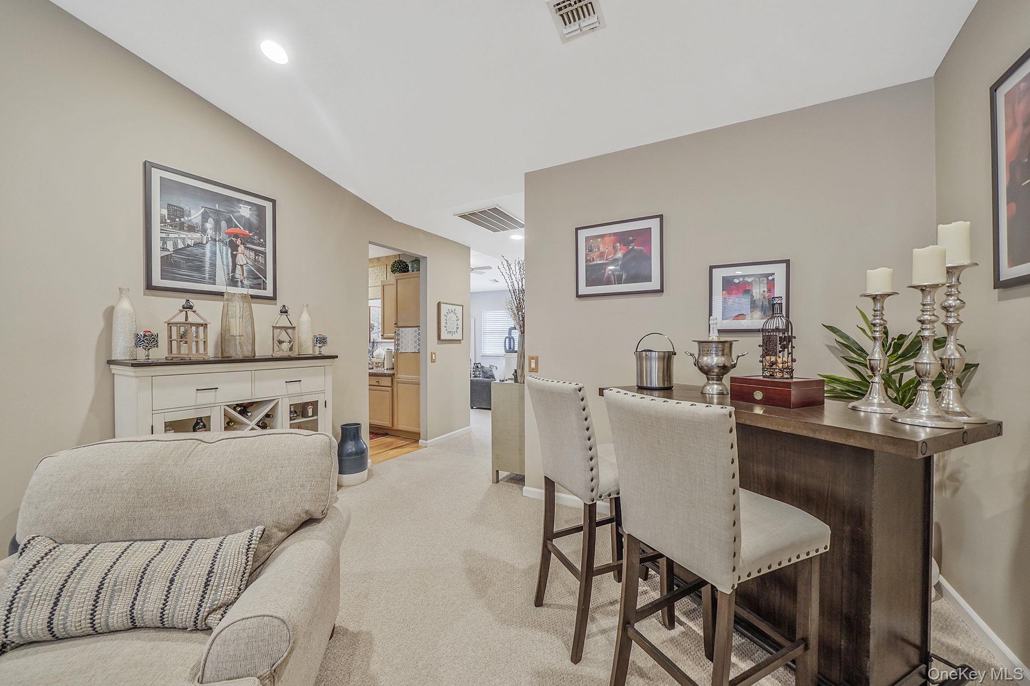 #4 photo, 109 Constantine Way, Mount Sinai , NY 11766