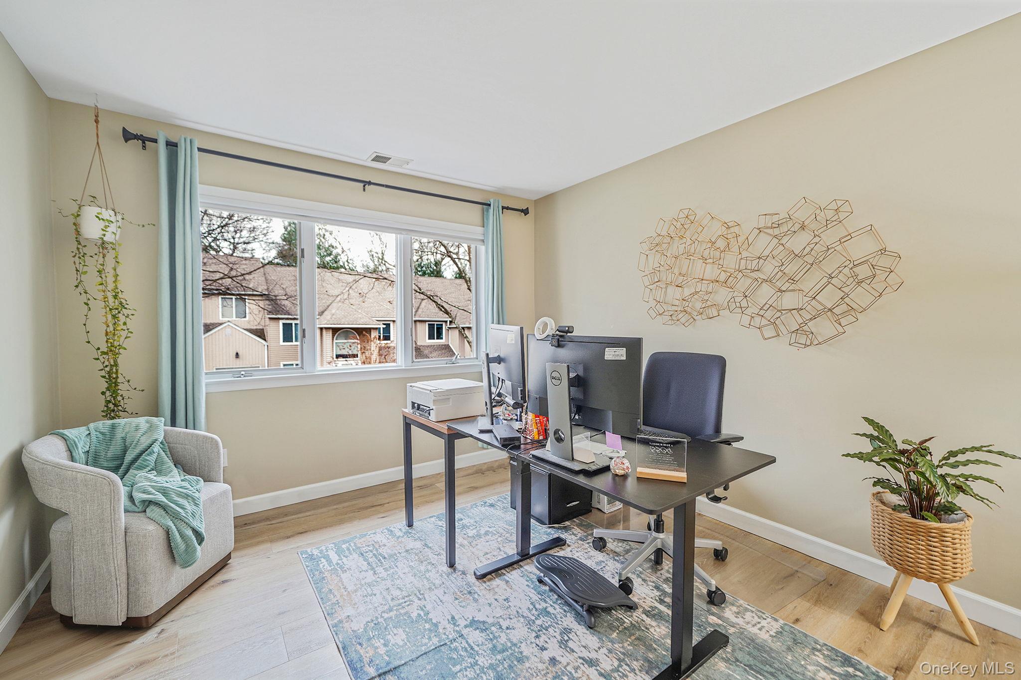 #16 photo, 6 Stone Gate Court, 東長島 Smithtown , NY 11787