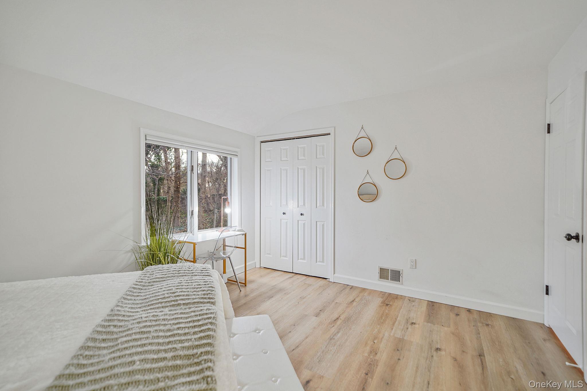 #19 photo, 6 Stone Gate Court, 東長島 Smithtown , NY 11787