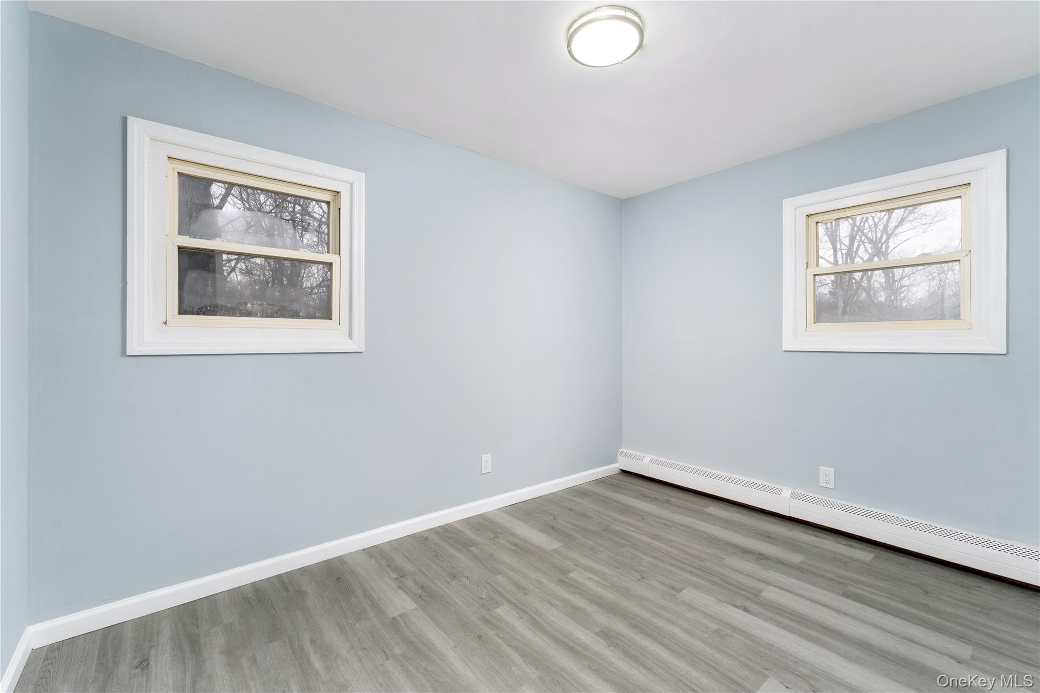 #10 photo, 48 Hawkins Road, 東長島 Centereach , NY 11720