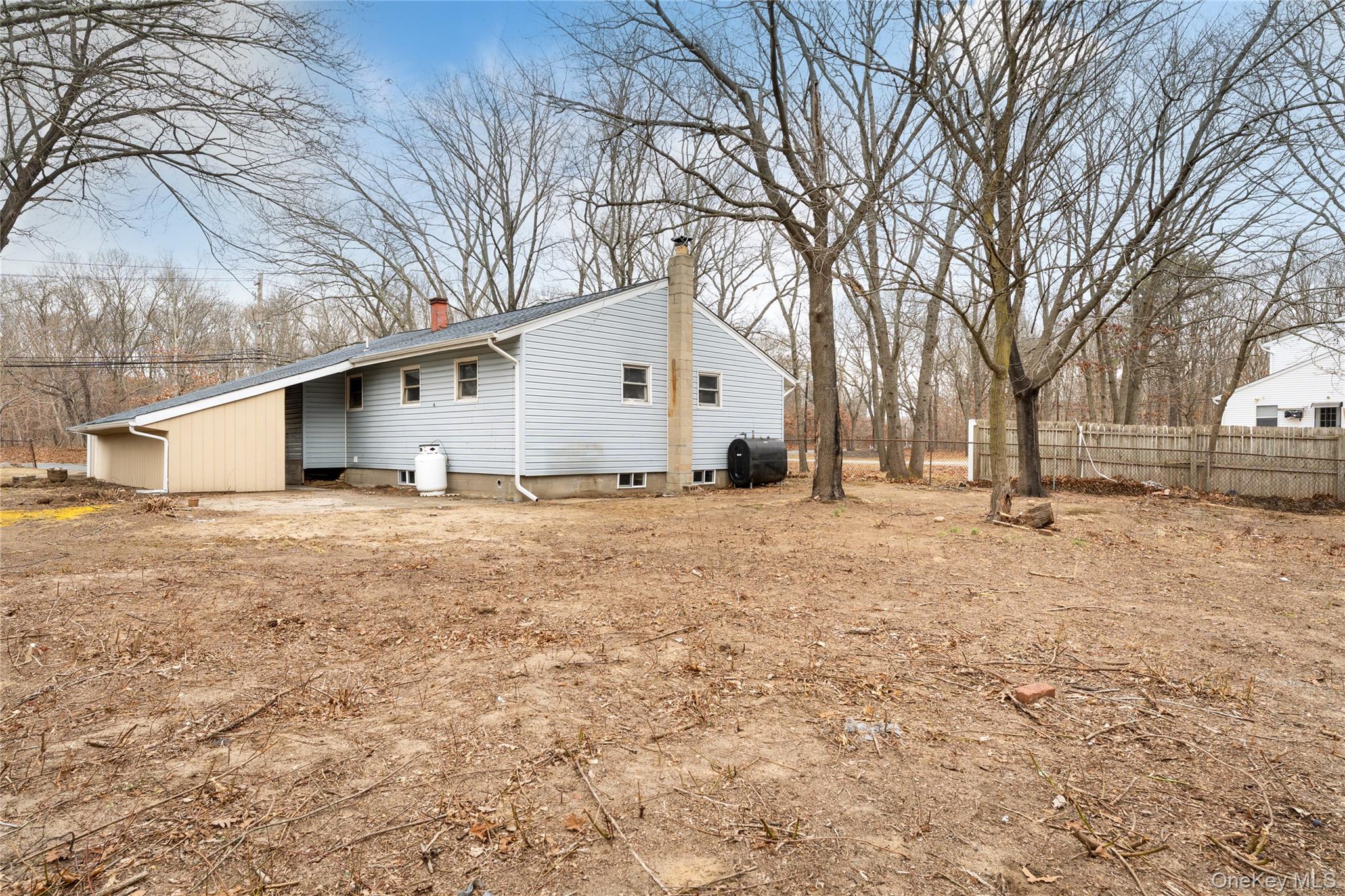 #20 photo, 48 Hawkins Road, 東長島 Centereach , NY 11720