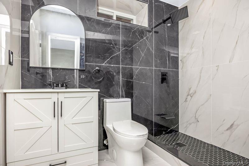 #20 photo, 14519 Guy R Brewer Boulevard, Springfield Gardens , NY 11434