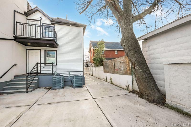 #4 photo, 14519 Guy R Brewer Boulevard, Springfield Gardens , NY 11434