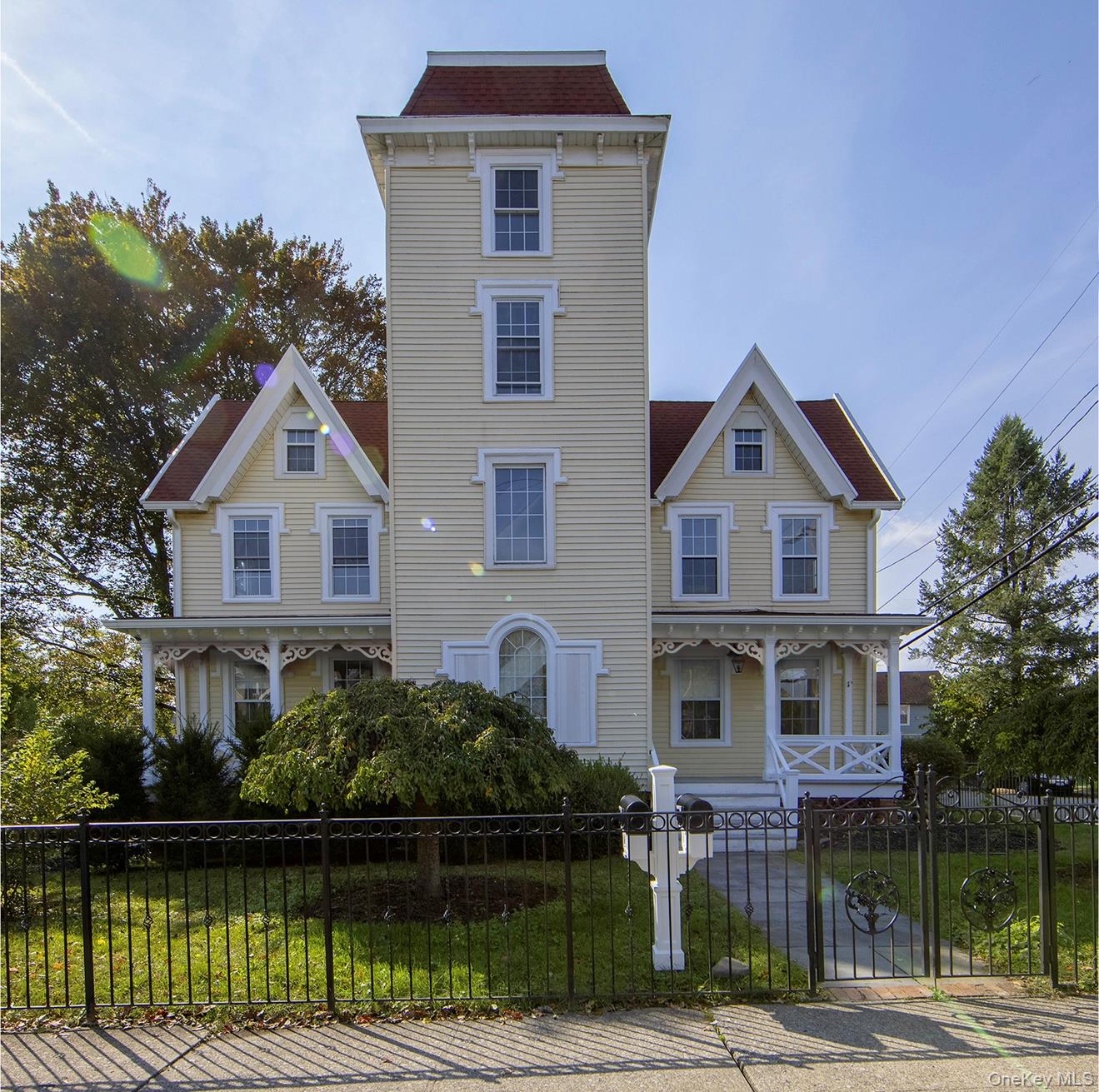 #1 photo, 17 Church Street, Beacon , NY 12508